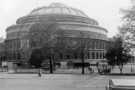 Royal Albert Hall, Kensington in London c1920s