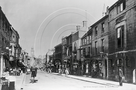 Picture of Isle of Wight - Newport, High Street c1900s - N5448